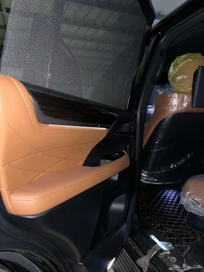 جيب لكزس بلاك ادشن 2021 ممشى قليل 16