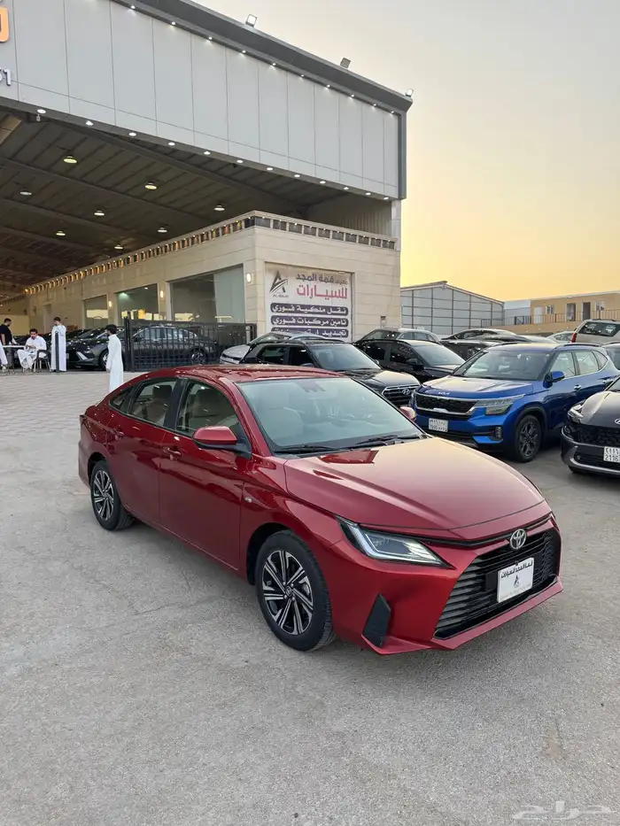 للبيع تويوتا يارس 2023 بلس - ممشى قليل جدا 1