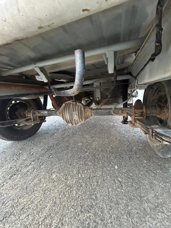 دباب سوزوكي موديل 2006 نظيف 24