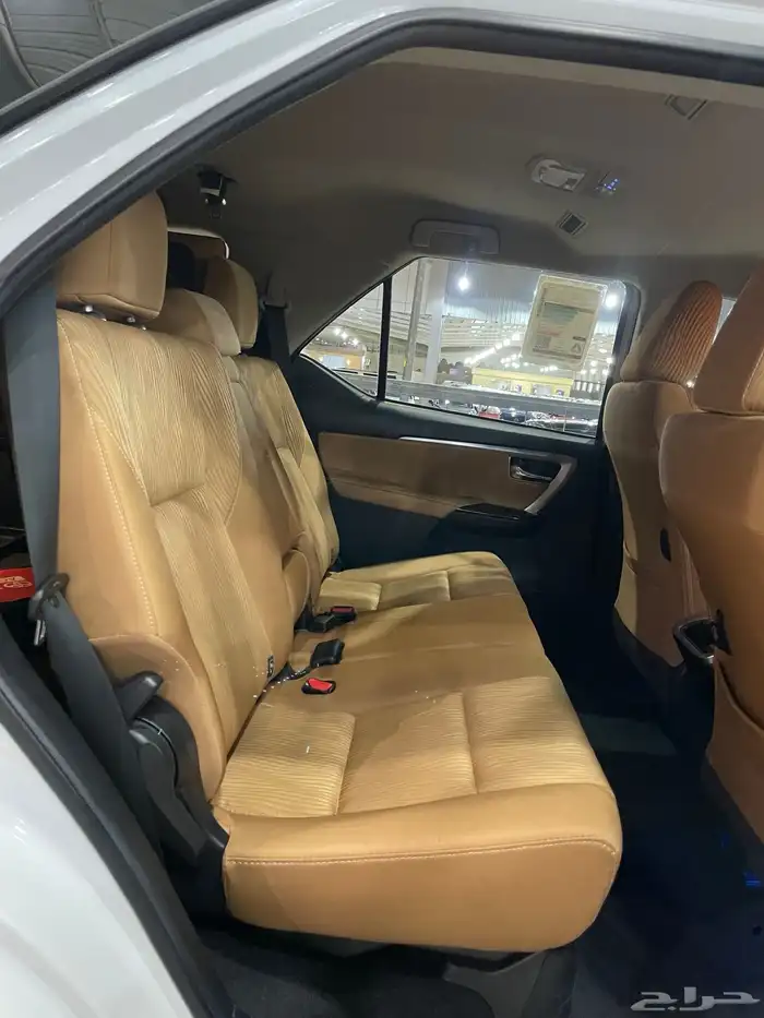 فورتشنر موديل 2023 (6سلندر) 14