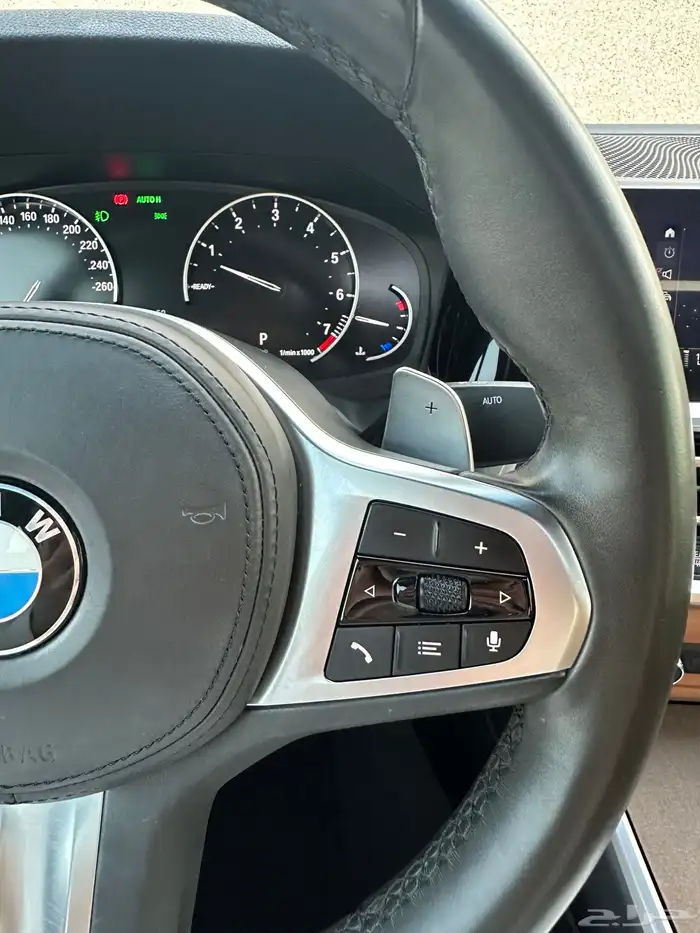 بي ام دبليو 330im وكالة تشييكات وكالة الفردان 16