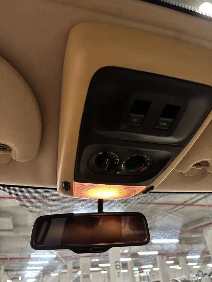 للبيع اكسبلورر 2010 فل كامل 21