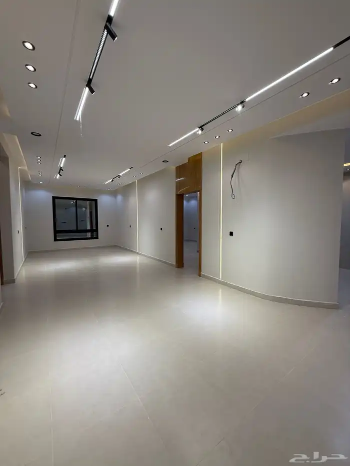 للبيع شقق علويه ببلكونه وإطلاله رائعه ف ابها خلف المستشفى 8