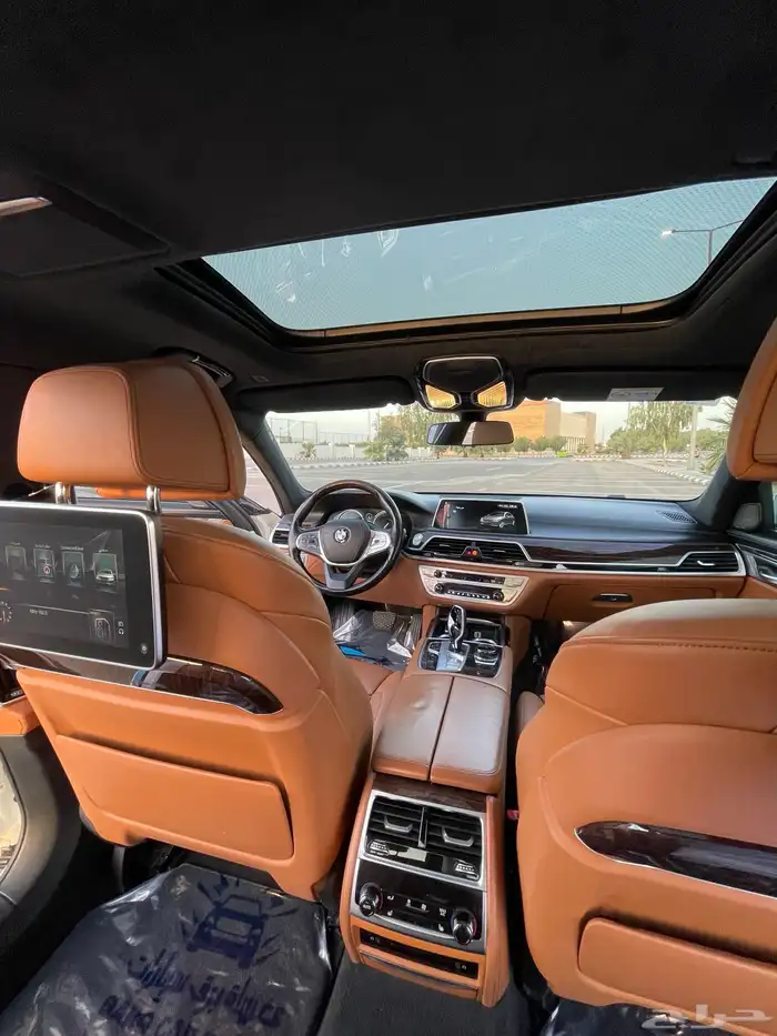 بي ام دبليو2017 فل كامل اعلى مواصفات740الموقع بريده 88