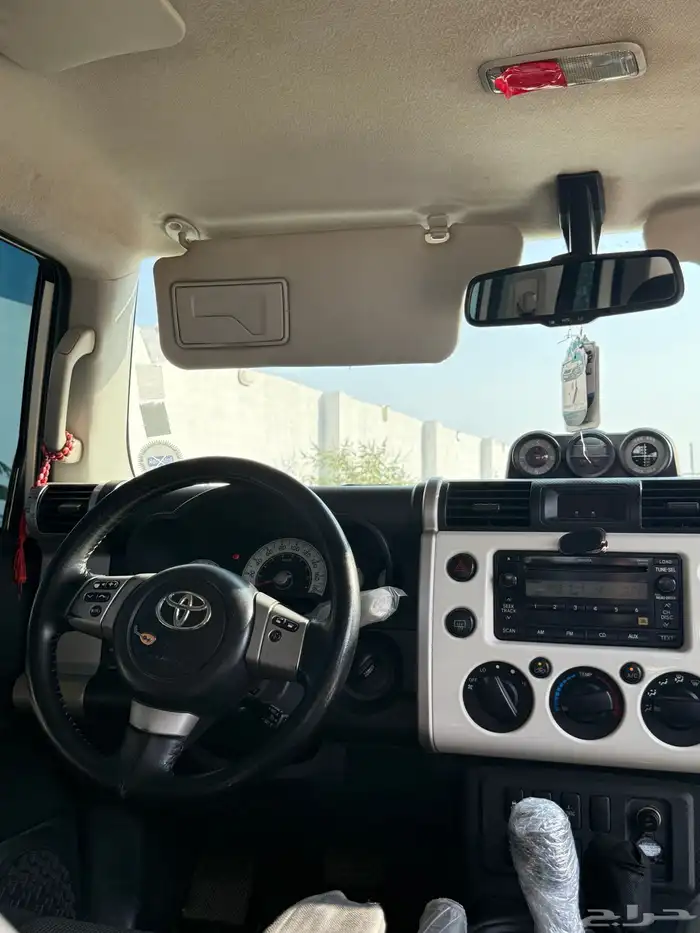 تيوتا افجي 2013 11