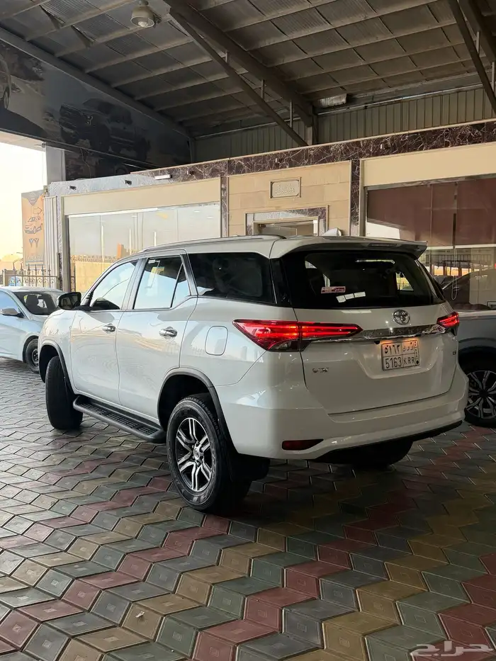 تايوتا فورشنر 2023 5