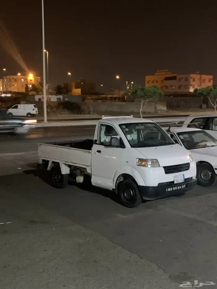 دباب سوزوكي 2017 نظيف للايجار 0