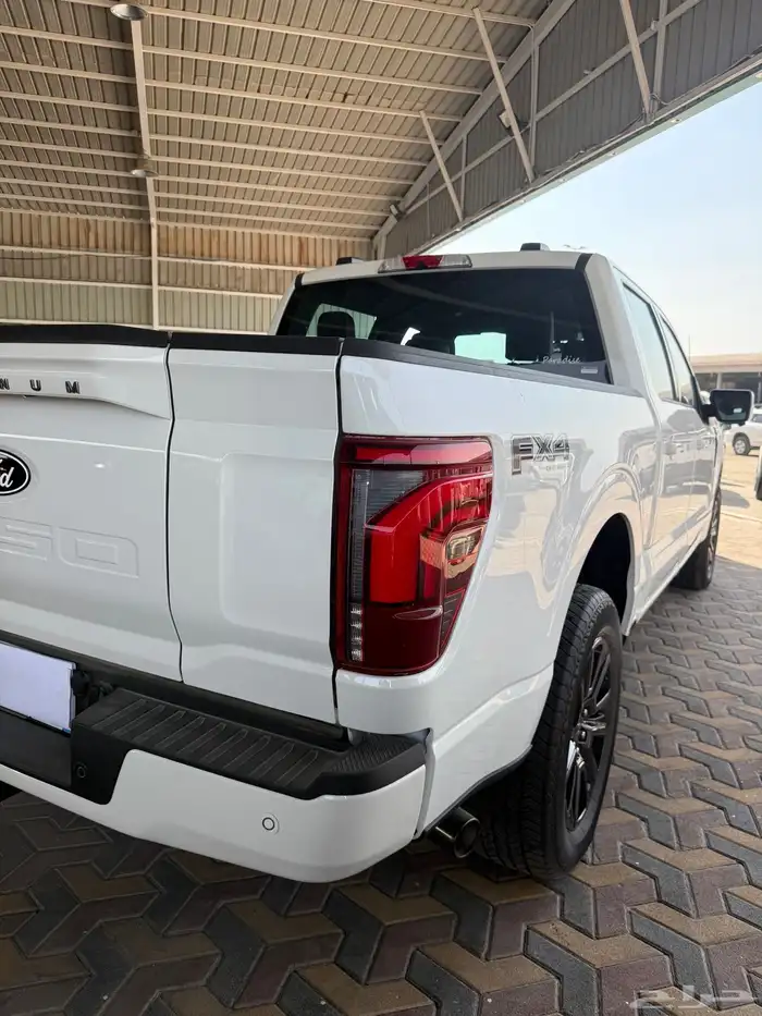 فورد F150 غمارتين بلاتينيوم فل موديل 2025 12
