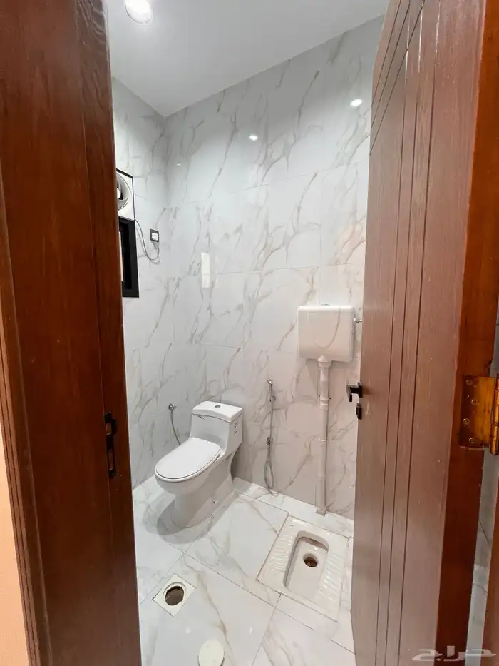 للبيع روف علوى بمدخل سياره حى النور شمال الخميس 750 الف 14