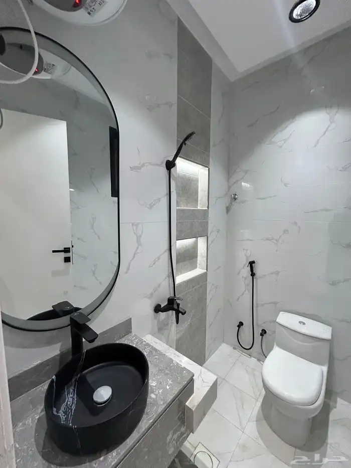 للبيع شقق علوية تشطيب VIP (درة الموسي -خميس مشيط ) 15