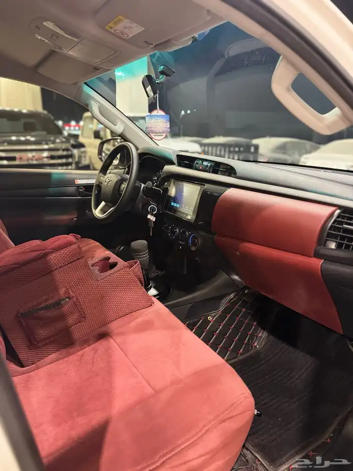 هايلوكس سلق دبل 2025 بحالة الصفر 7