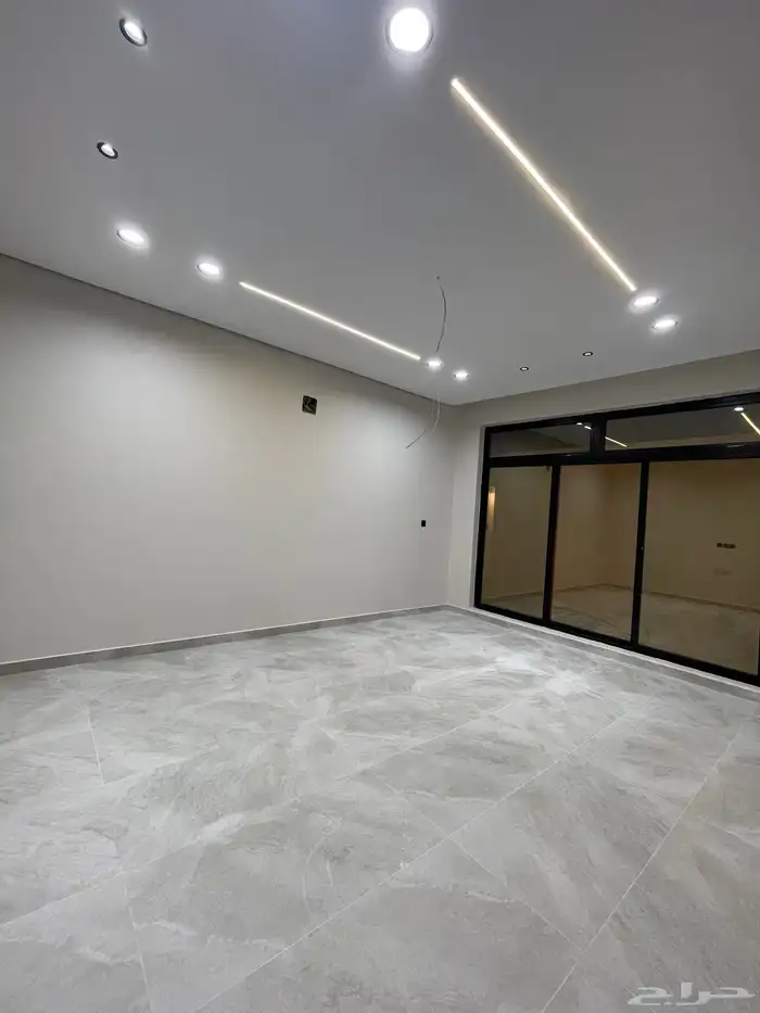 فلل للبيع حي الشروق 8