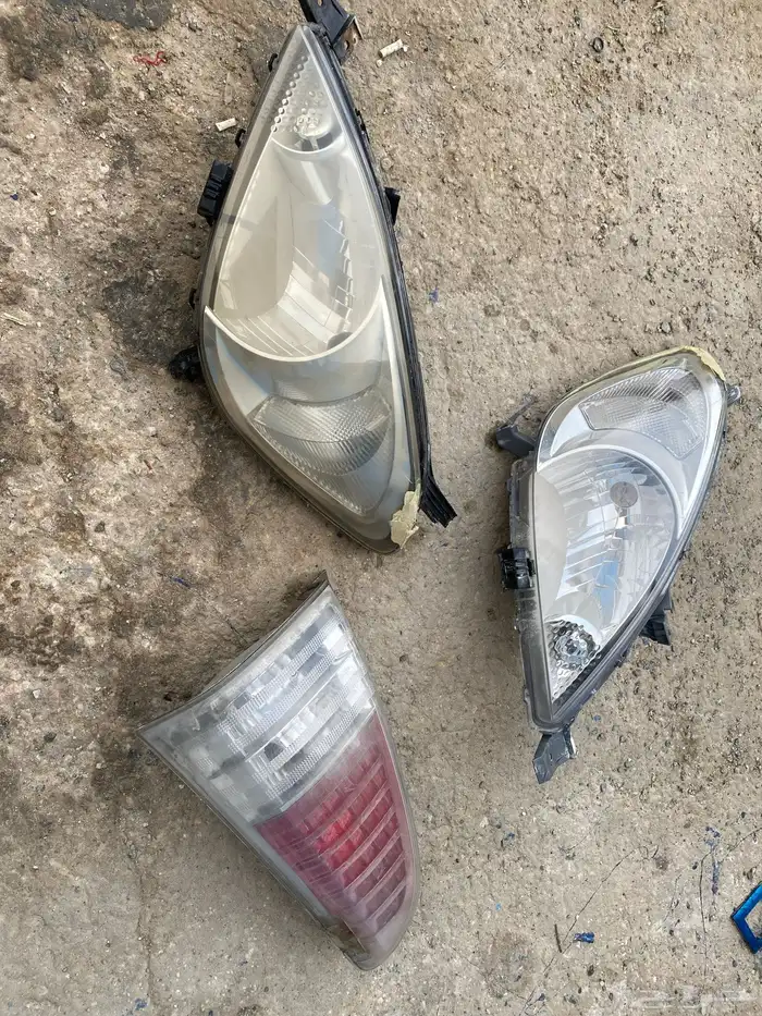 قطع غيار انوفا 2007 2011 3