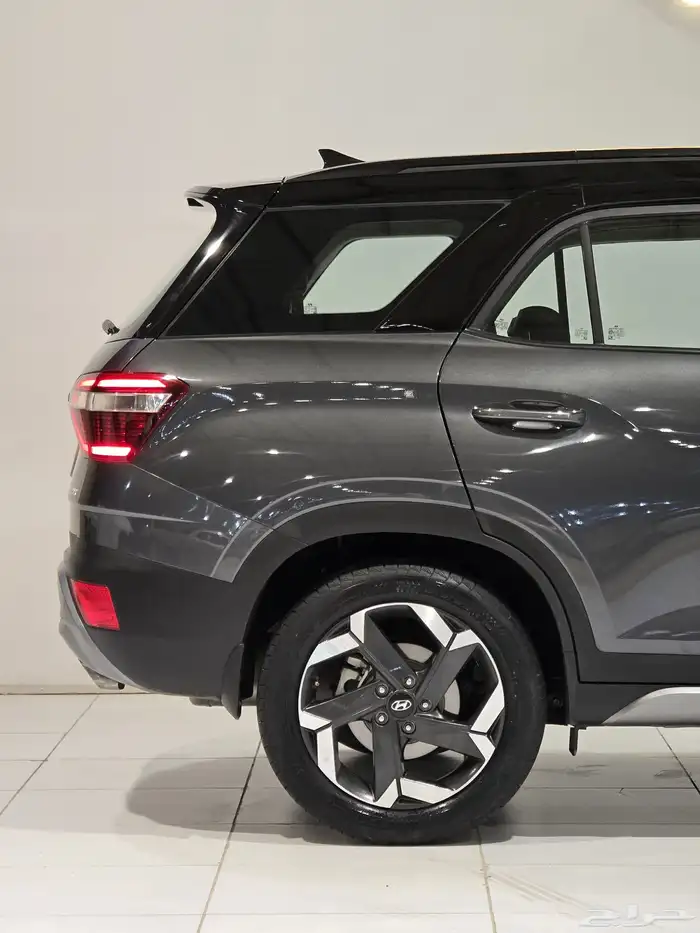 هونداي كريتا قراندي موديل 2024 بحالة الوكالة 5