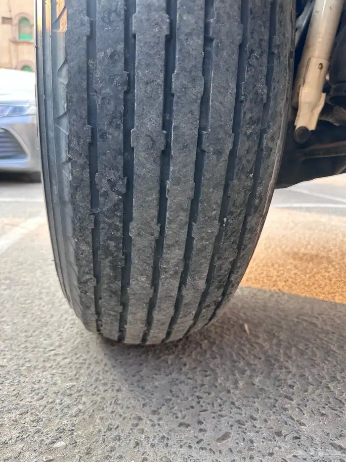 تواير بالون ماكسس أبو جمل مقاس 17 900 4