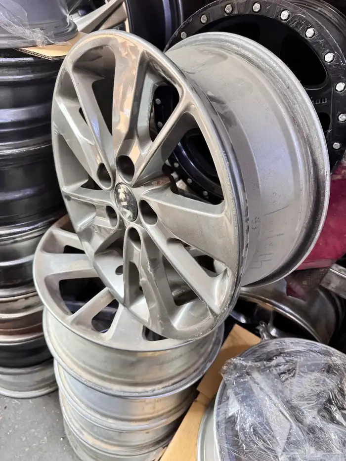 جنوط كيا أوبتما مقاس 16 مديل 2016 اصلي وكاله 3