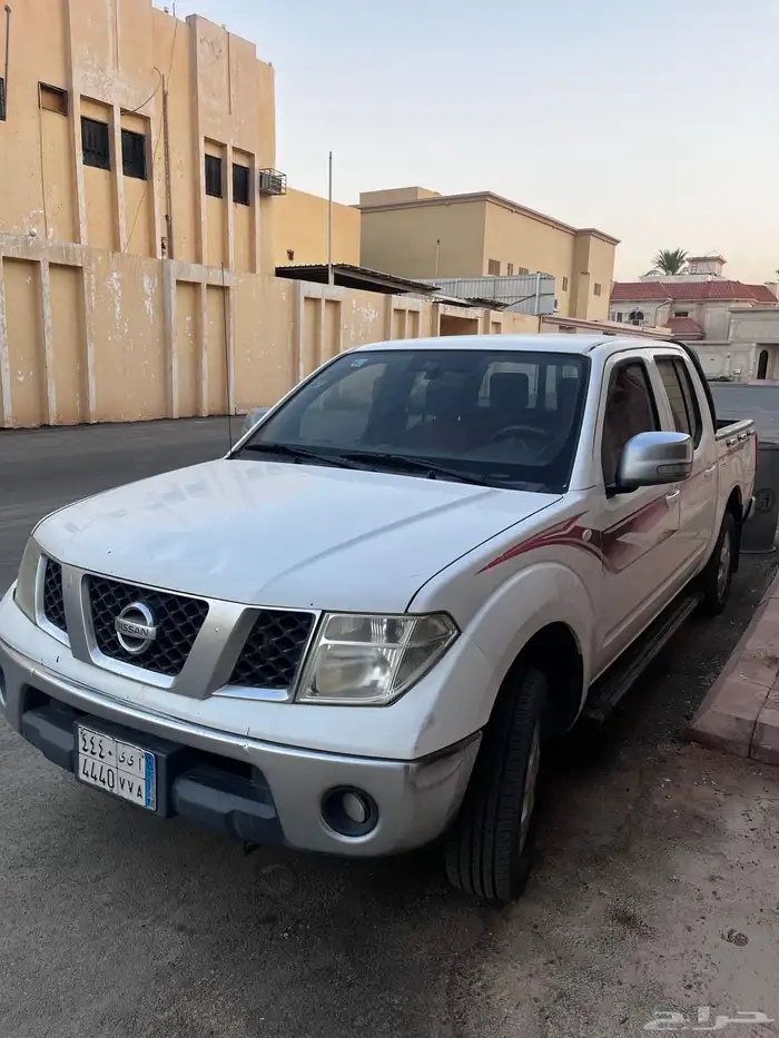 للبيع نيسان نفارا LE 4