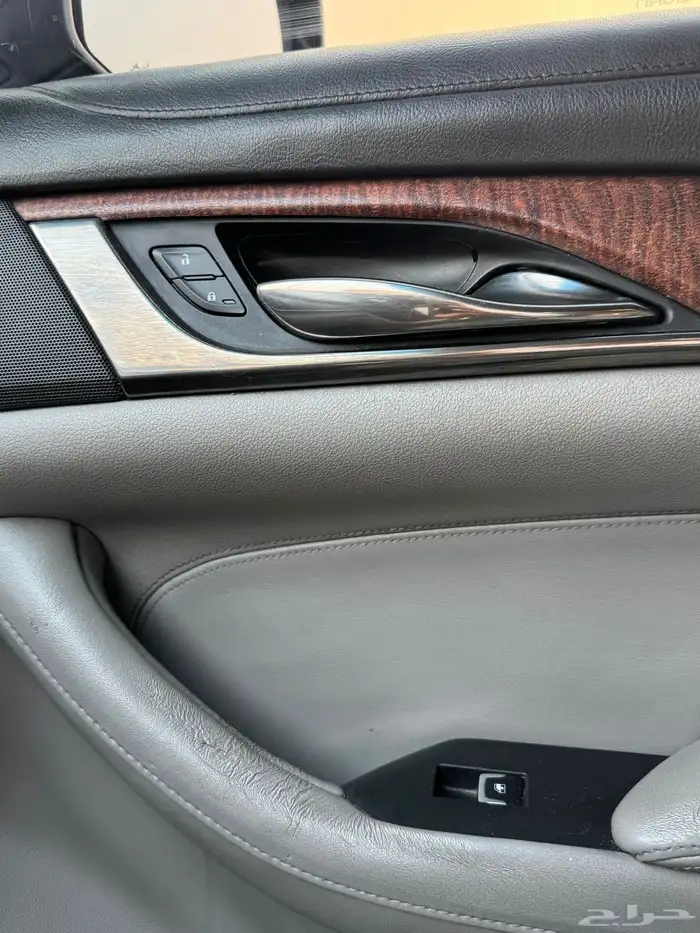 للبيع كاديلك CTS 25