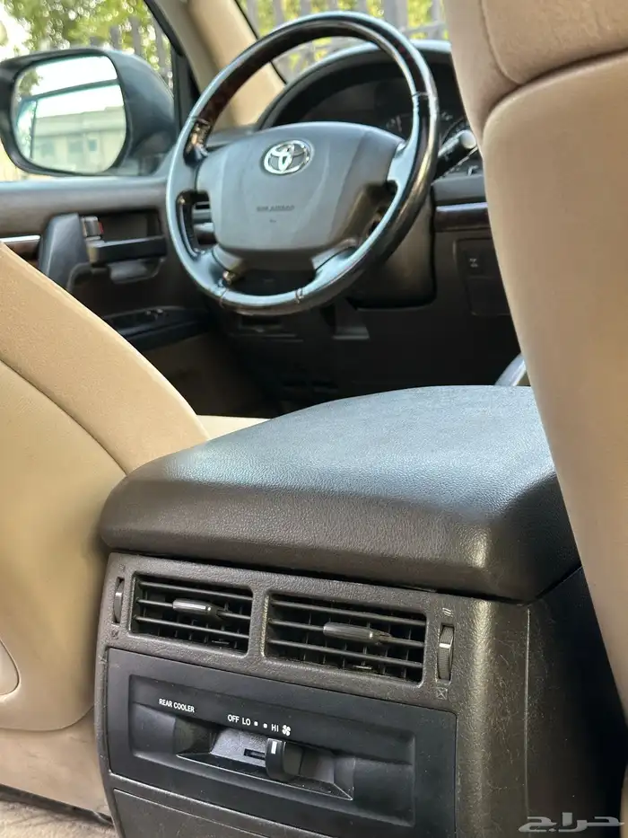 جيب لاند كروزر 2011 20