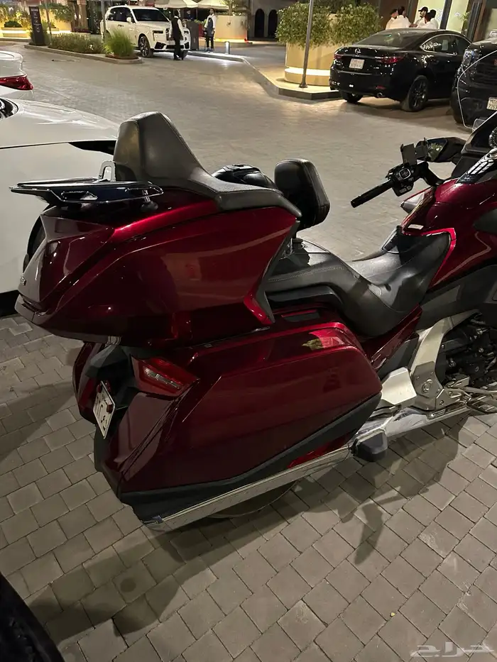 دباب هوندا قولد وينق 2018 DCT 8