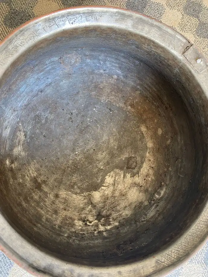 قدر نحاس قديم لهوات التراثيات 6