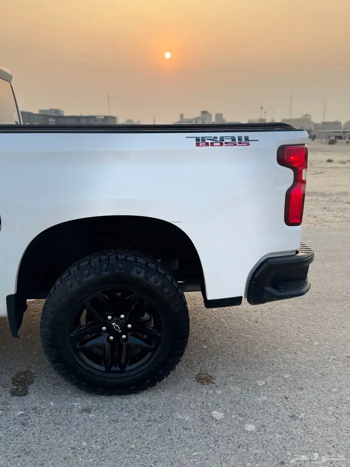 سلفرادو تريل بوس 2023 12