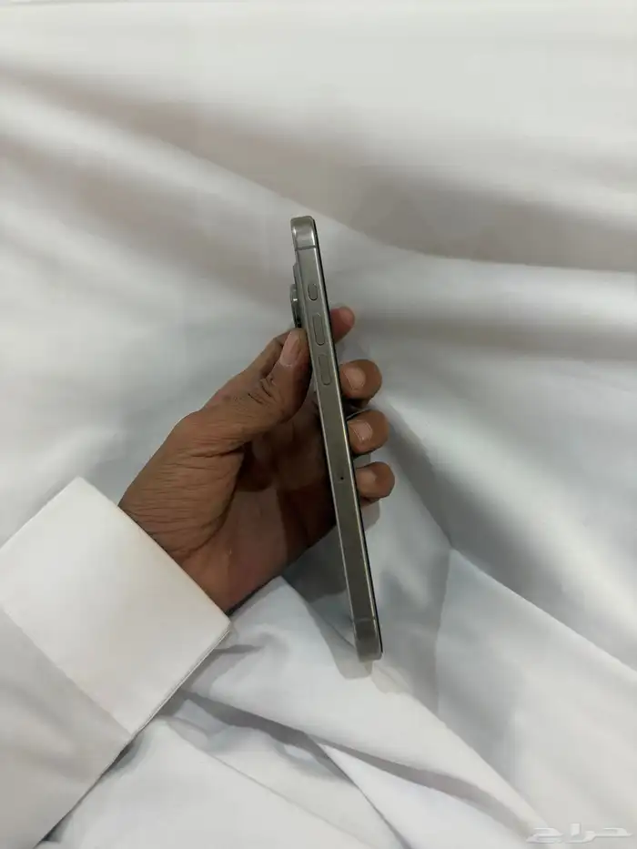 آيفون 15 برو ماكس 4