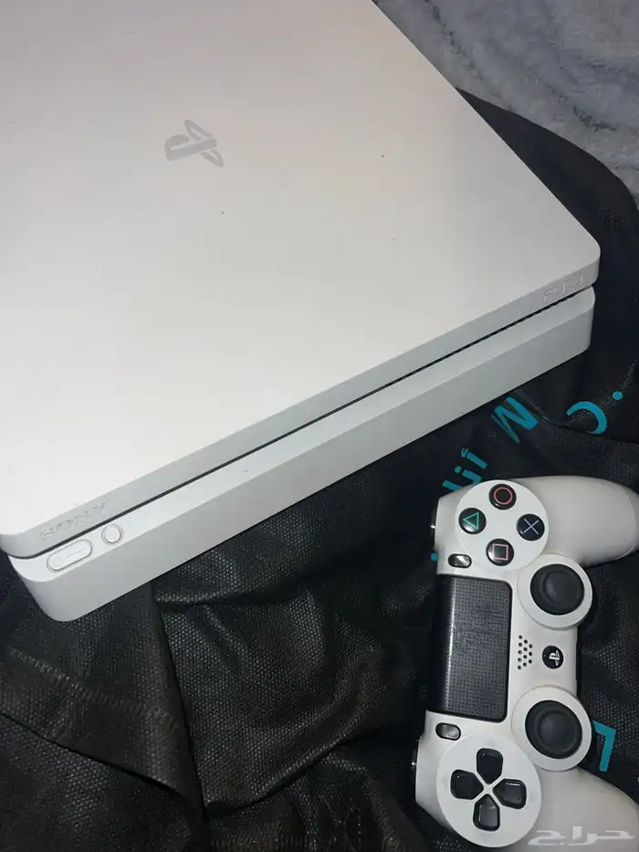 بلايستيشن 4 سليم 0