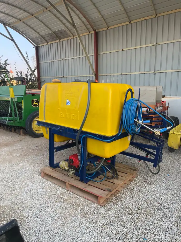 مرشه التقنيه ونثاره الخريف معدات زراعيه 0