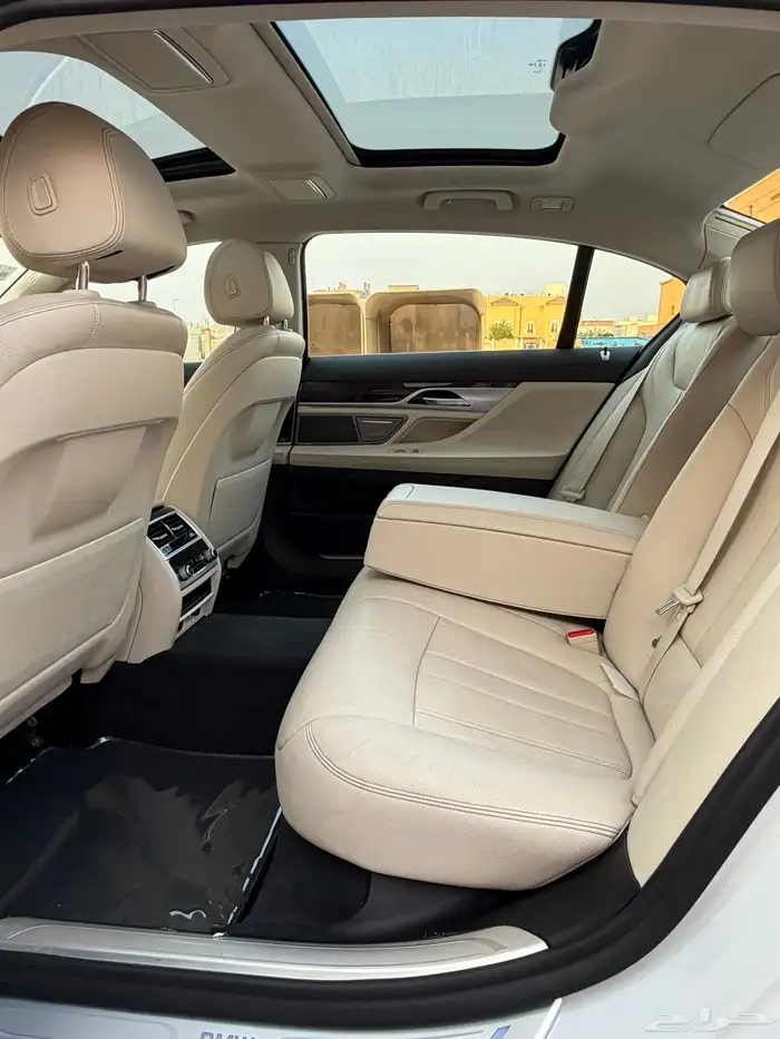 للبيع بي ام دبليو 740 فل كامل 14