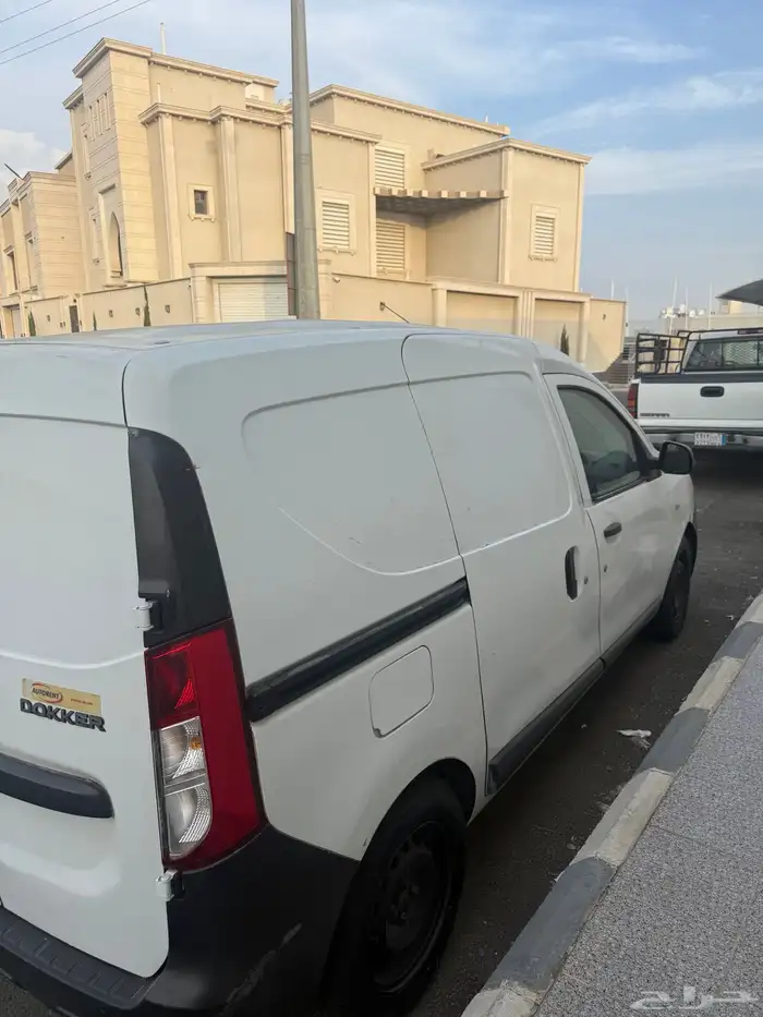 مغسلة سيارات متنقله مجهزه للبيع 3