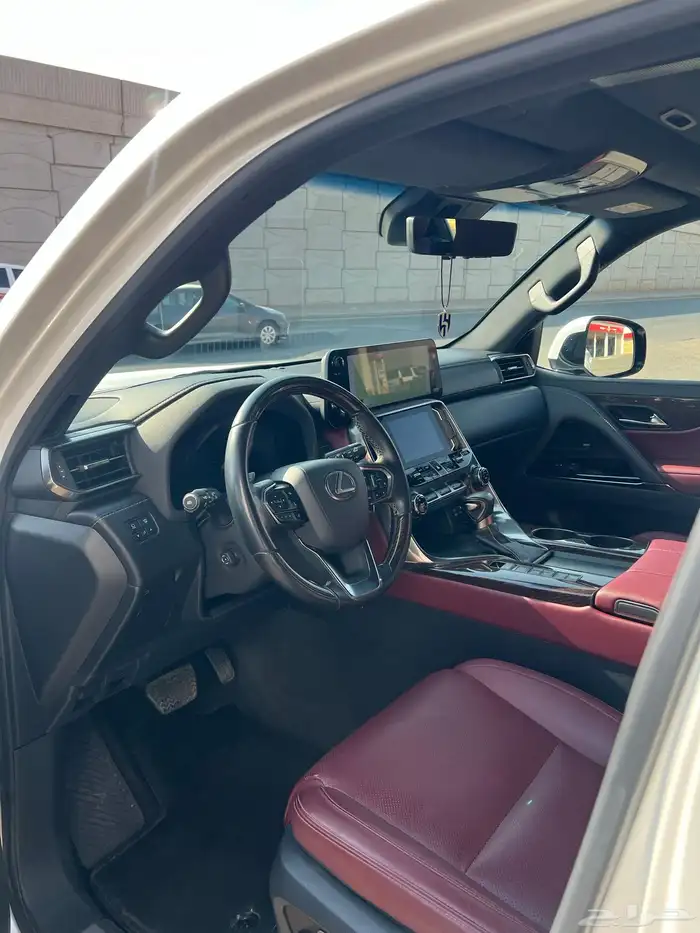 جيب لكزس 2024 بريمي فل كامل ممشاه 40 الف علية حماية كاملة 4