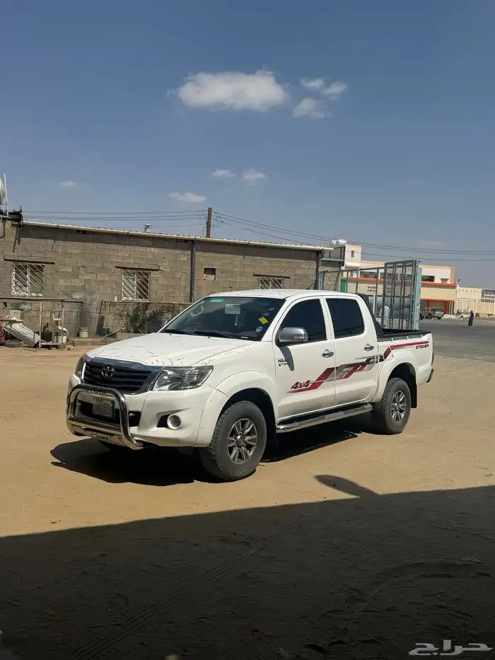 هايلكس دبل 2012 سعودي وكاله موتر شيخ 1