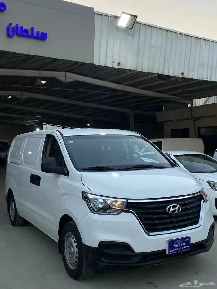 هونداي H1 بضاعة بنزين 2