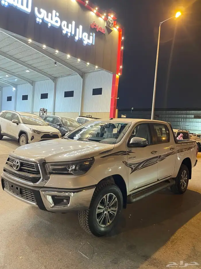 هايلوكس غمارتين S-GLX 4 4 اوتوماتيك بنزين 2025 2