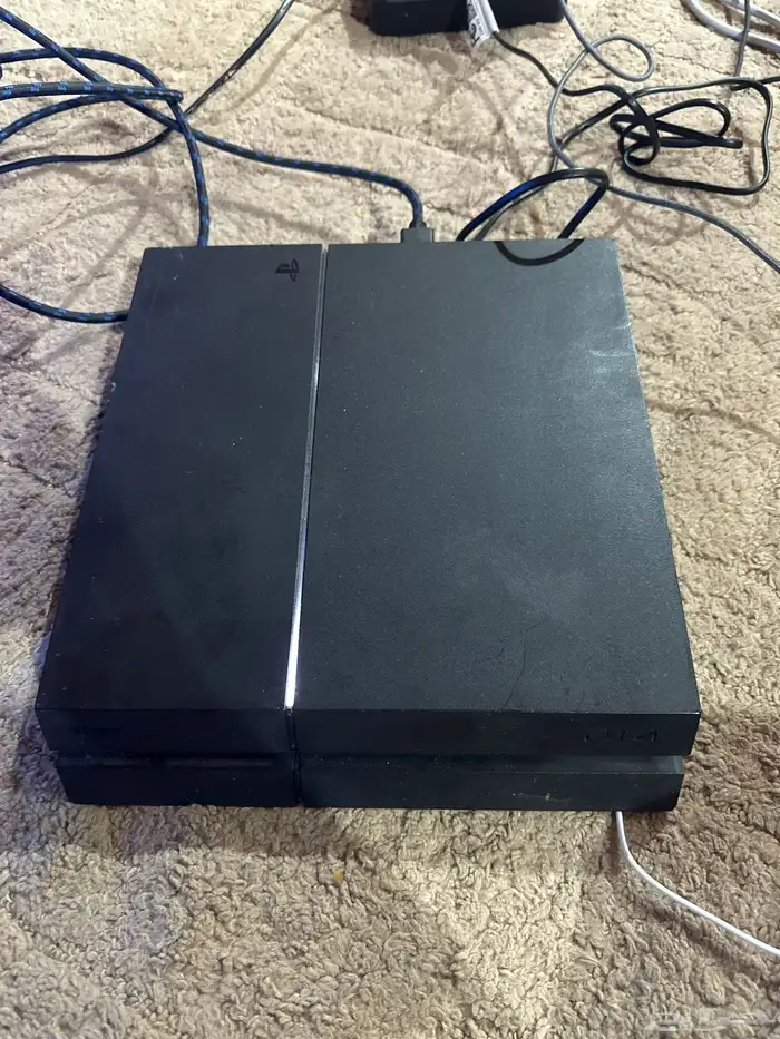 سوني فور معه حساب 0