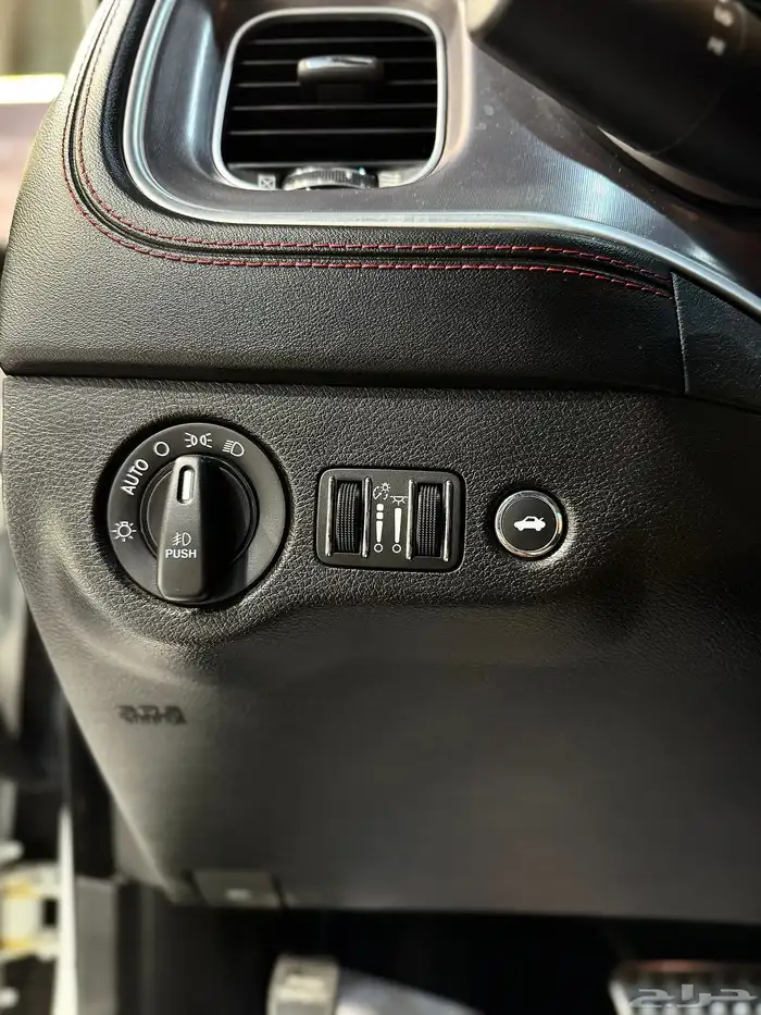 دودج تشارجر RT موديل 2021 32