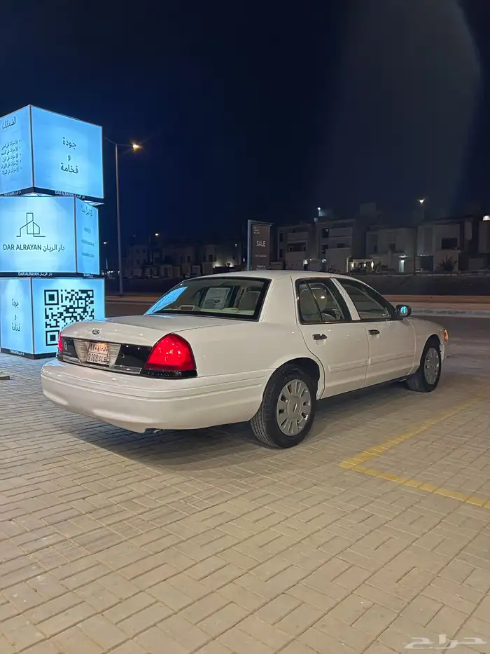 فورد فكتوريا بوليسي 3