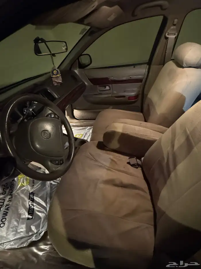 فورد ماركيز 2000 7