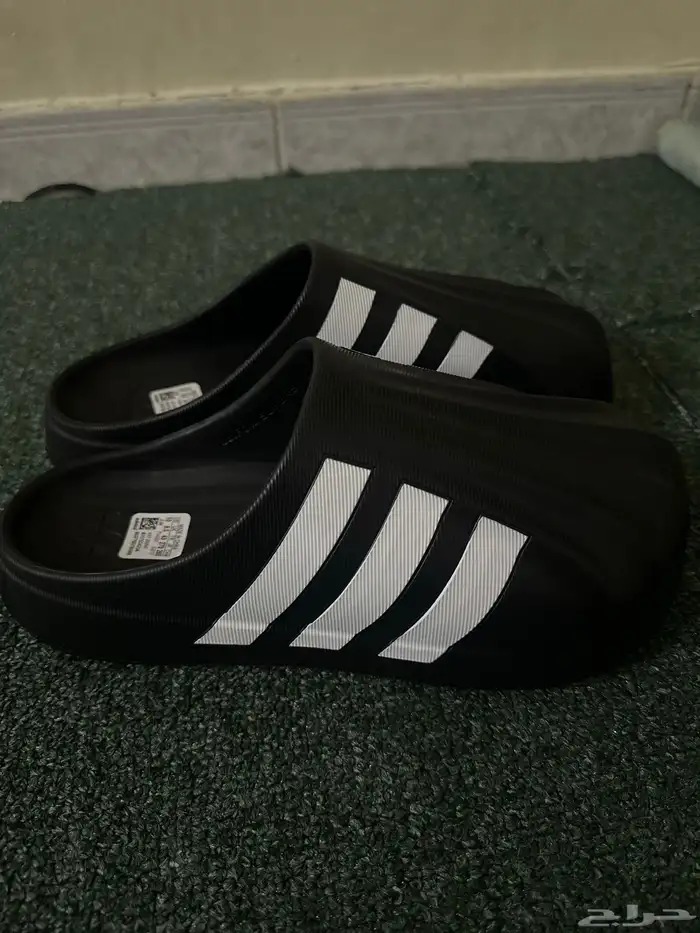 سليبر اديداس للبيع 2