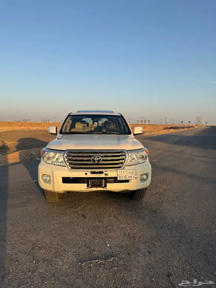 لاندكروزر هدد فل كامل 2015 ممشى قليل 1