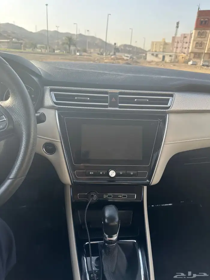 ام جي 5 2021 بصمه 10