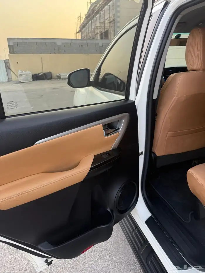 تويوتا فورشنر 2019 v6 8