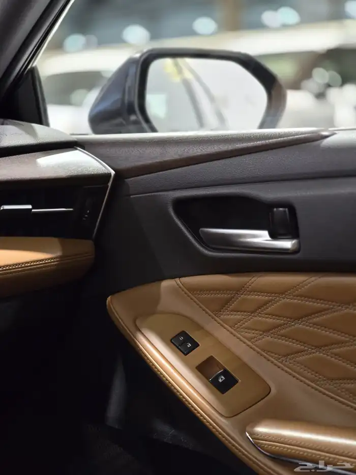 تويوتا افالون موديل 2021 بحالة ممتازة 10