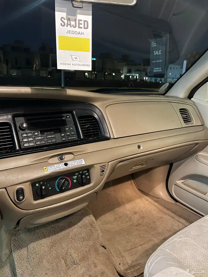 فورد فكتوريا بوليسي 28