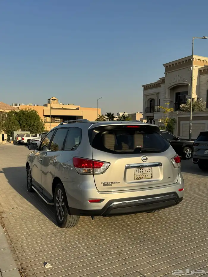 نيسان باثفندر 2015 0