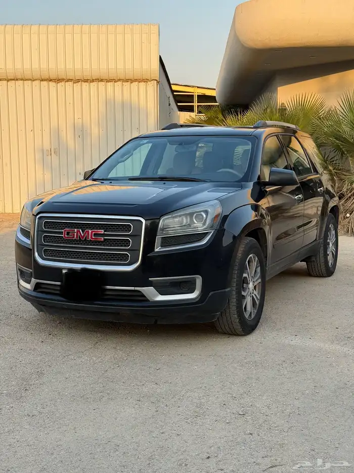 جي ام سي اكاديا 2013 1