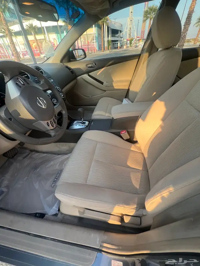 نيسان ألتيما 2011 شبه مخزن مالكين فقط 13