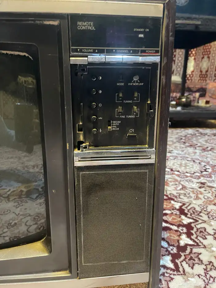 تلفزيون شارب تراثي 3