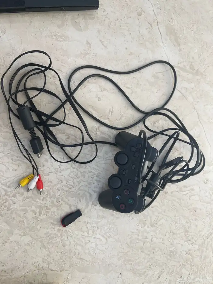 سوني2 للبيع مع يد واحده 3